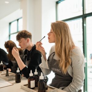 Skab Din Egen Duft hos Stemning Copenhagen